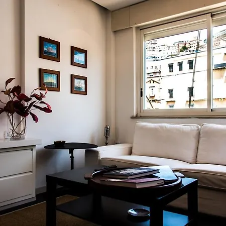 Penthouse On The Bay Of דירה