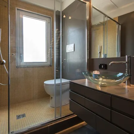 Penthouse On The Bay Of Daire Napoli